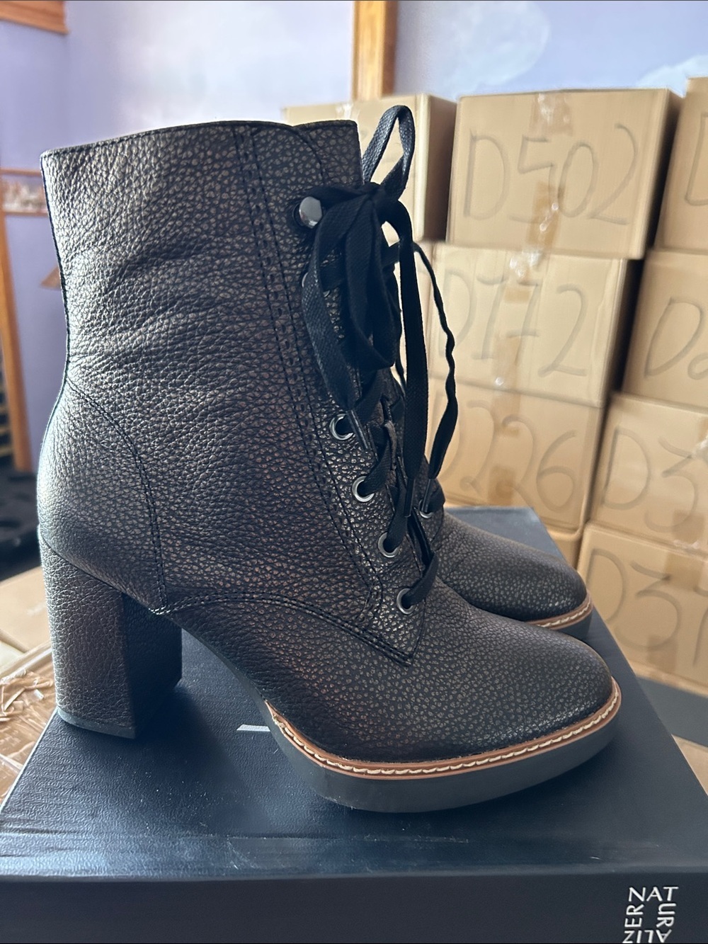 Naturalizer Callie Bronze Black Lace-Up Pebbled Leather Block Heel Ankle Boots